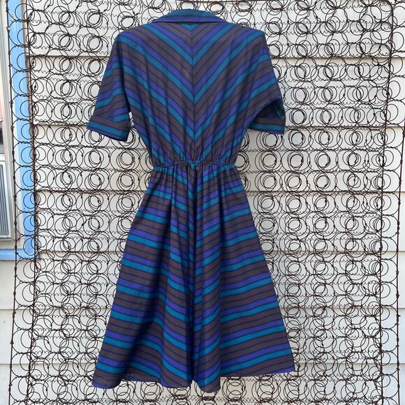 Vintage 80s American Shirt Dress striped V chevron blue gray - Picture 2 of 6